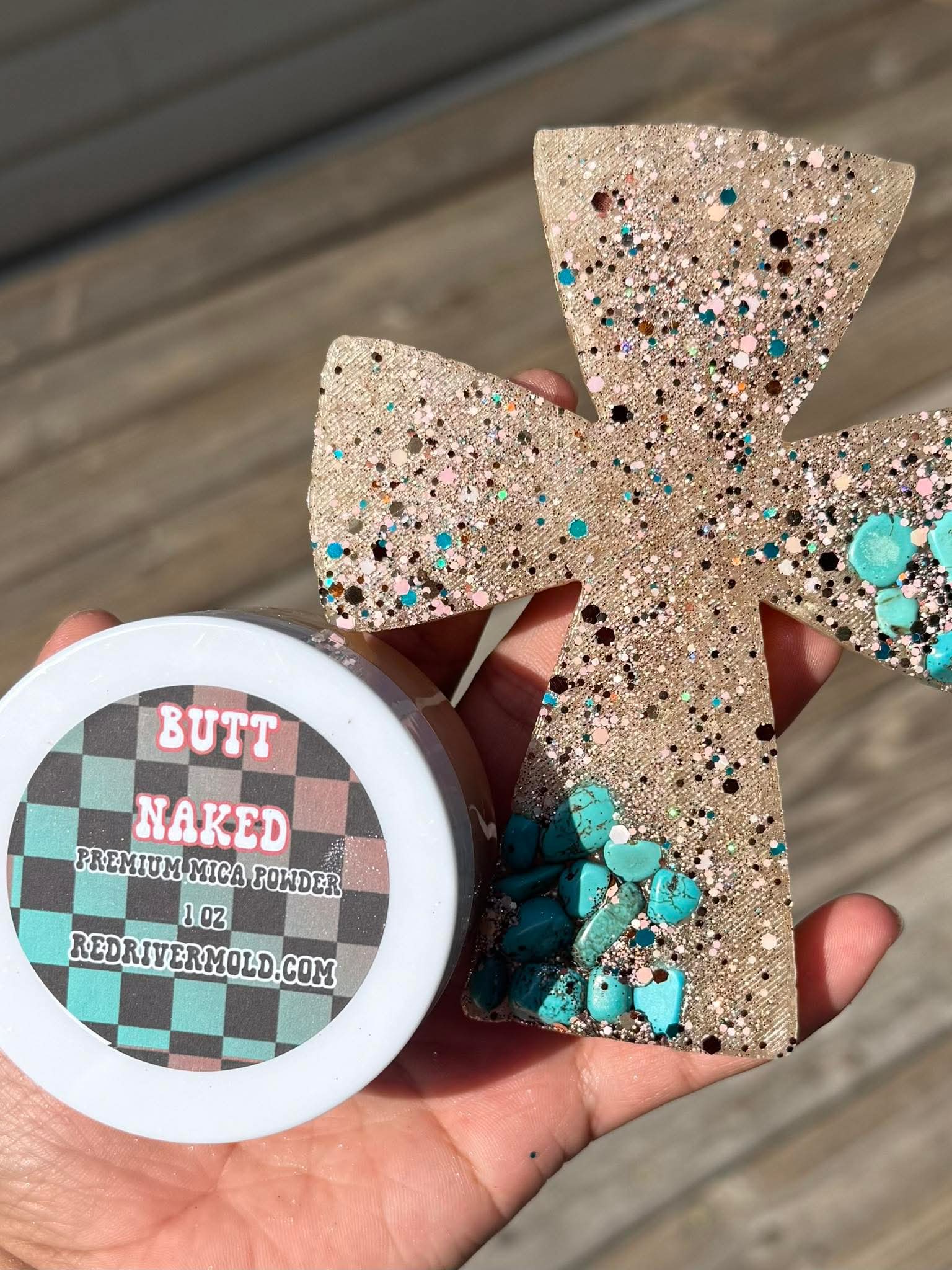 Butt Naked Premium Mica Powder (Light skin tone) - Red River Mold Co