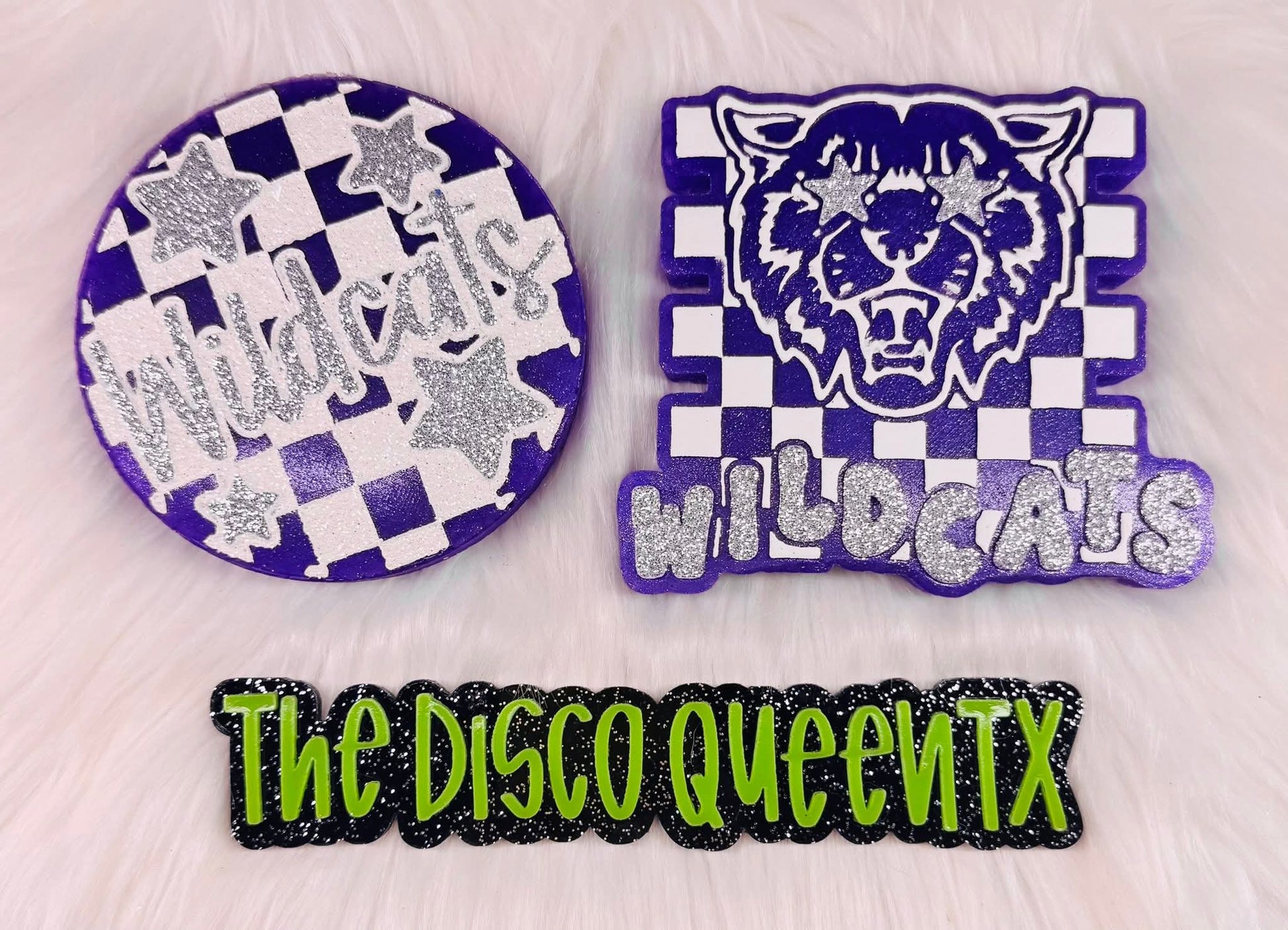 Checkered WildCat With Star Eyes Mascot Silicone Freshie Mold RRMC Exclusive - Red River Mold Co