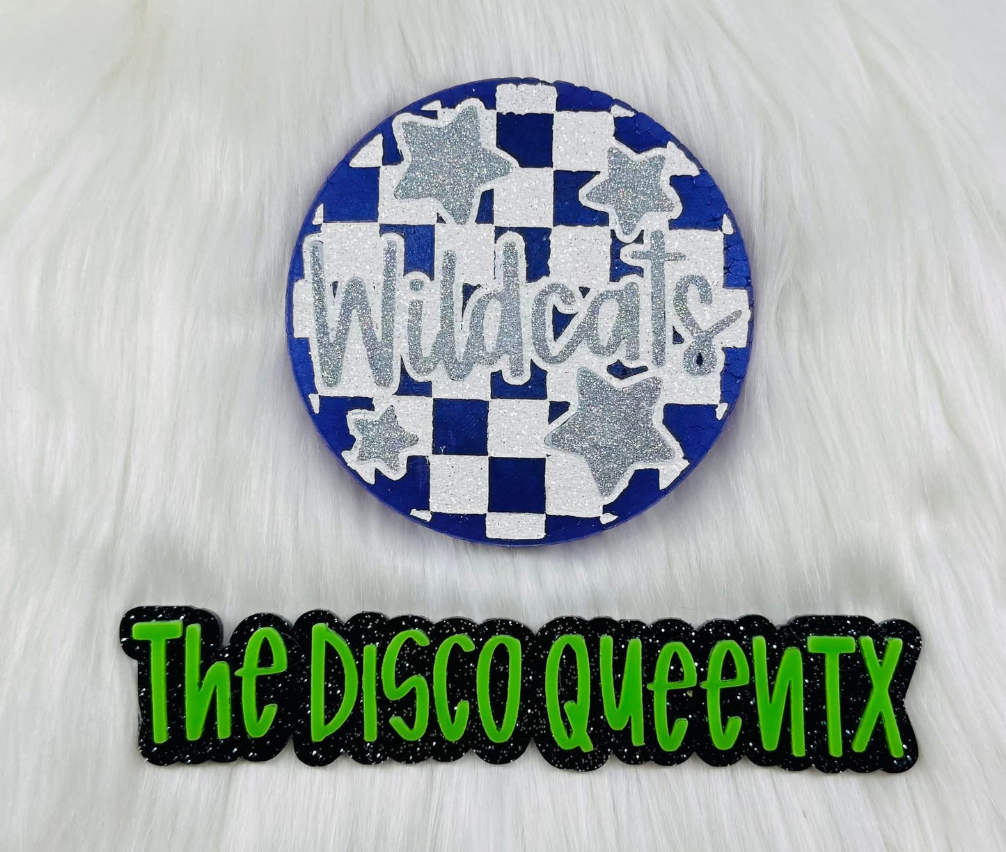 Checkered Wildcats With Stars 4 in Round Mold Insert - Red River Mold Co