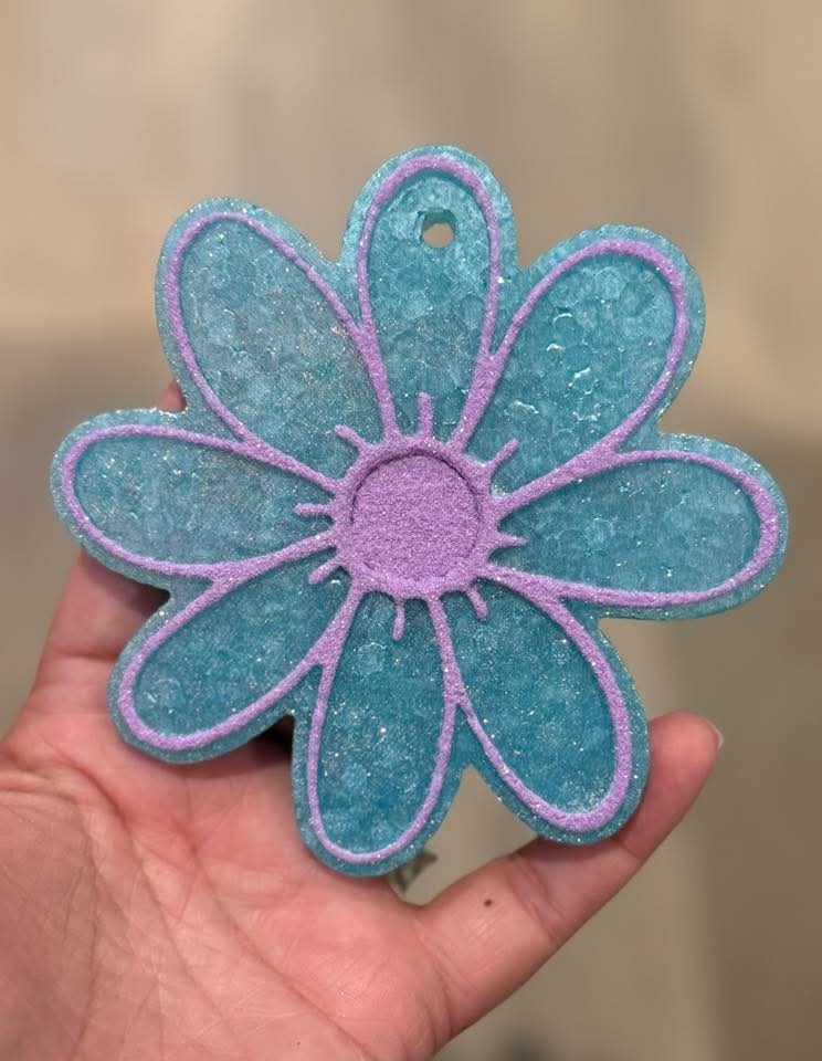Daisy Flower Silicone Freshie Mold - Red River Mold Co
