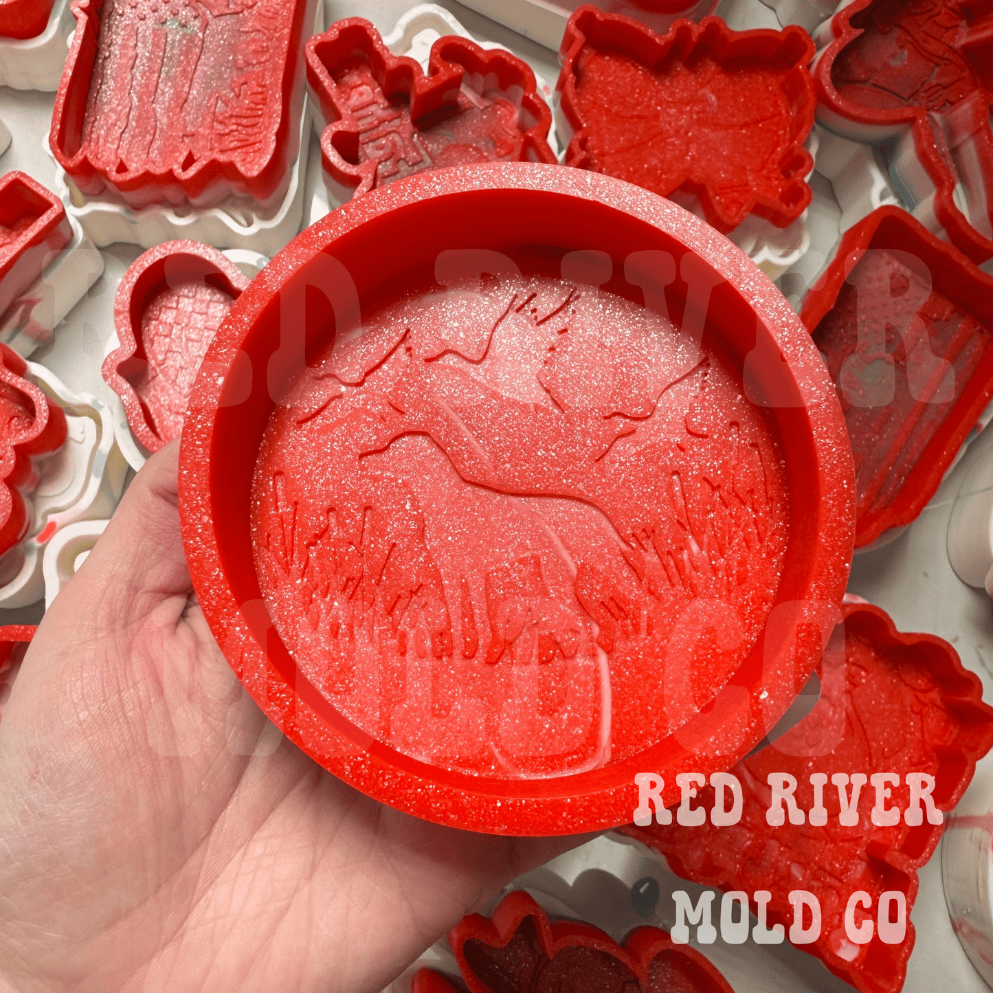 Duck Hunting Dog Round Silicone Freshie Mold - Red River Mold Co