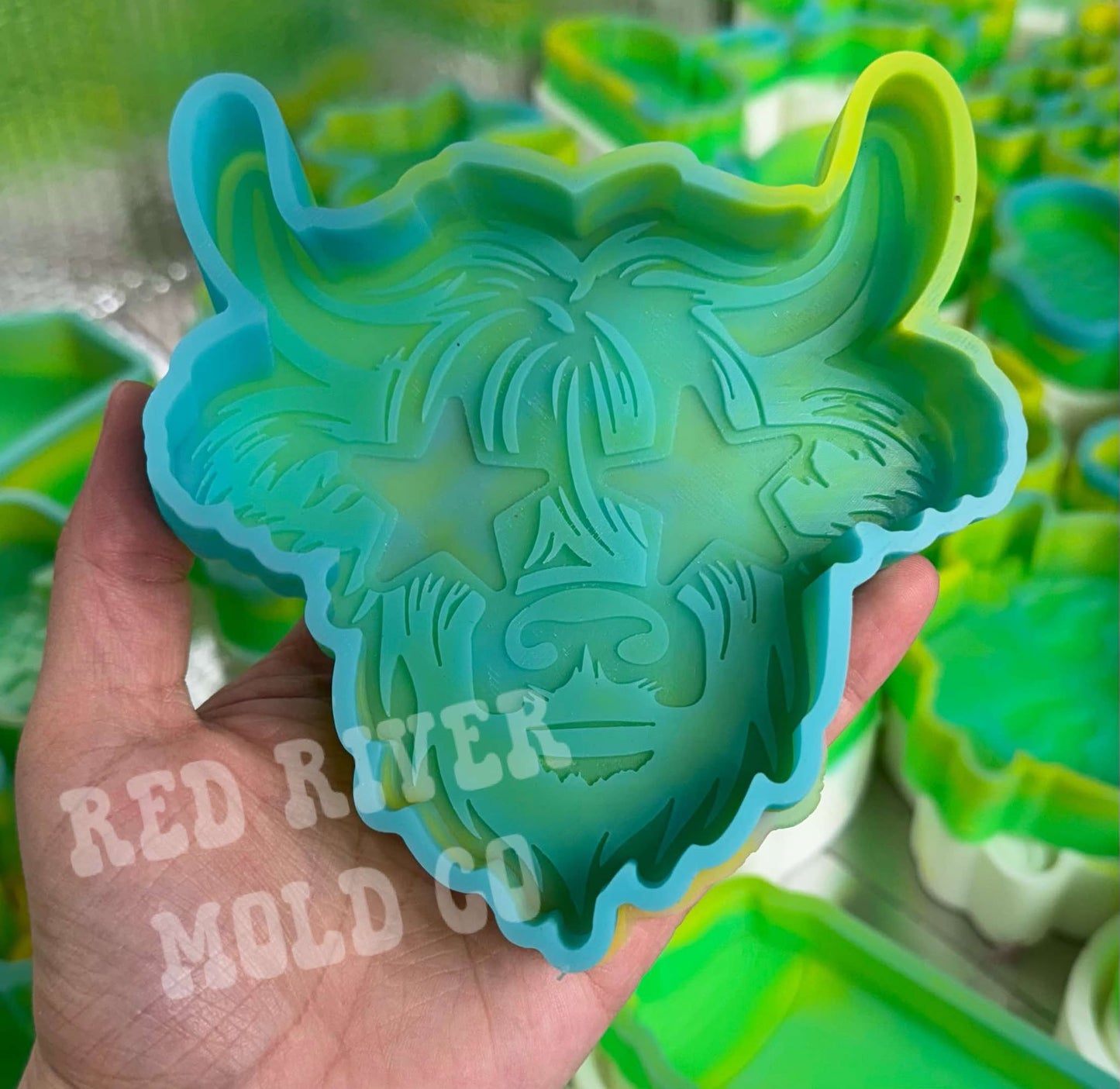 Highland Cow with Star Eyes Silicone Freshie Mold - Red River Mold Co