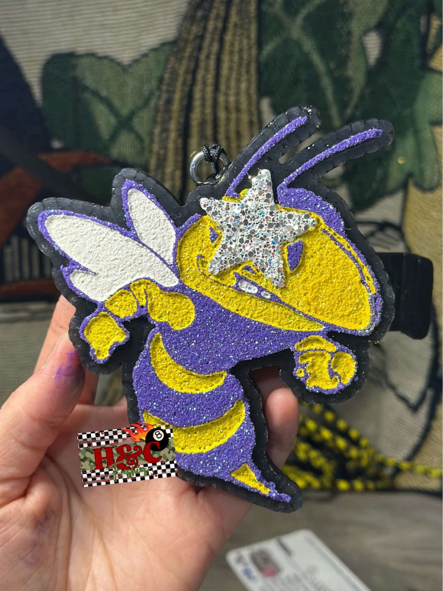Jacket/Hornet Star Eye Mascot Silicone Freshie Mold - Red River Mold Co