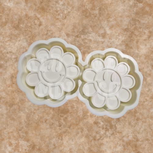 Smiley Flower Double Vent Silicone Freshie/ Wax Melt Mold