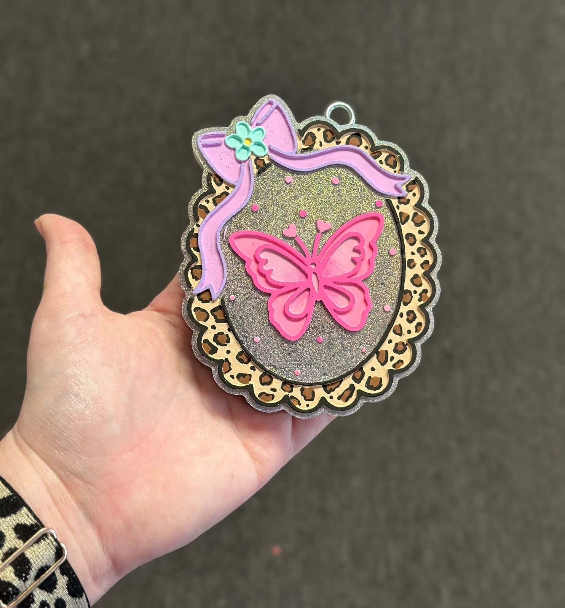 Butterfly In A Frame With A Bow Silicone Freshie Mold - Red River Mold Co