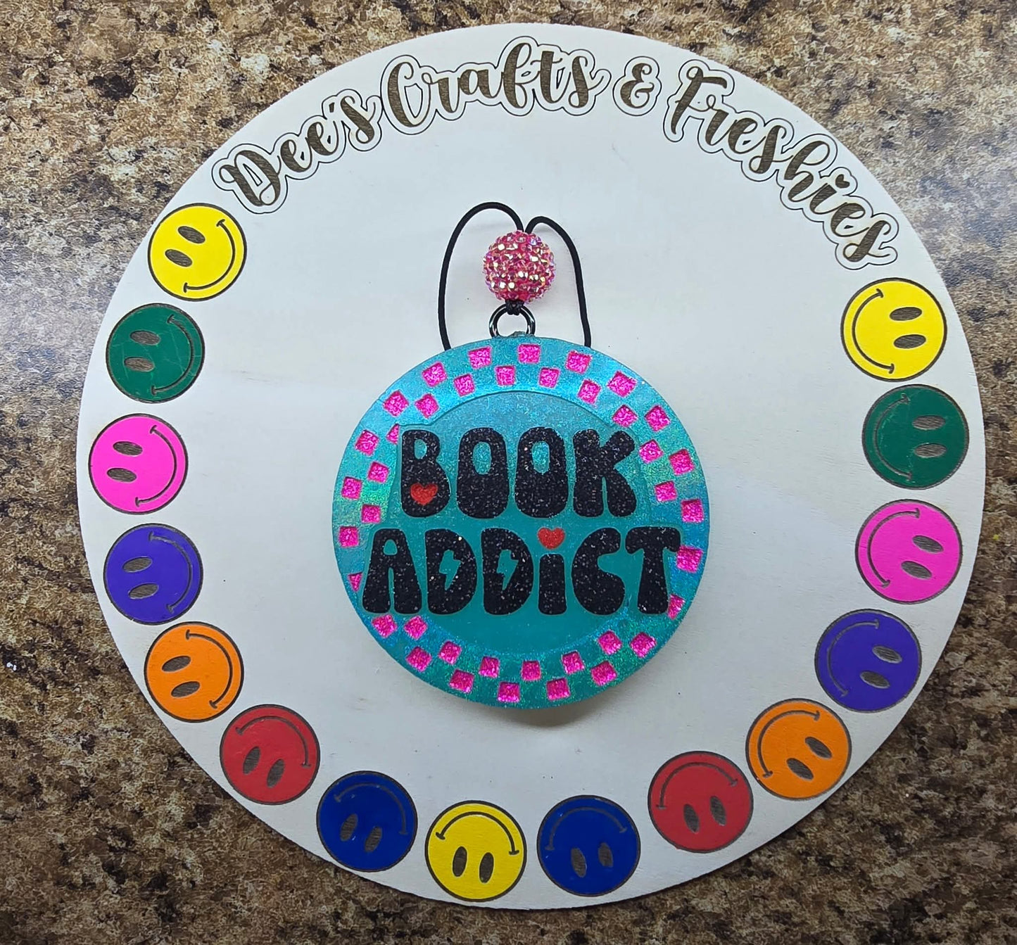Checkered circle Book Addict 4 in Round Mold Insert - Red River Mold Co