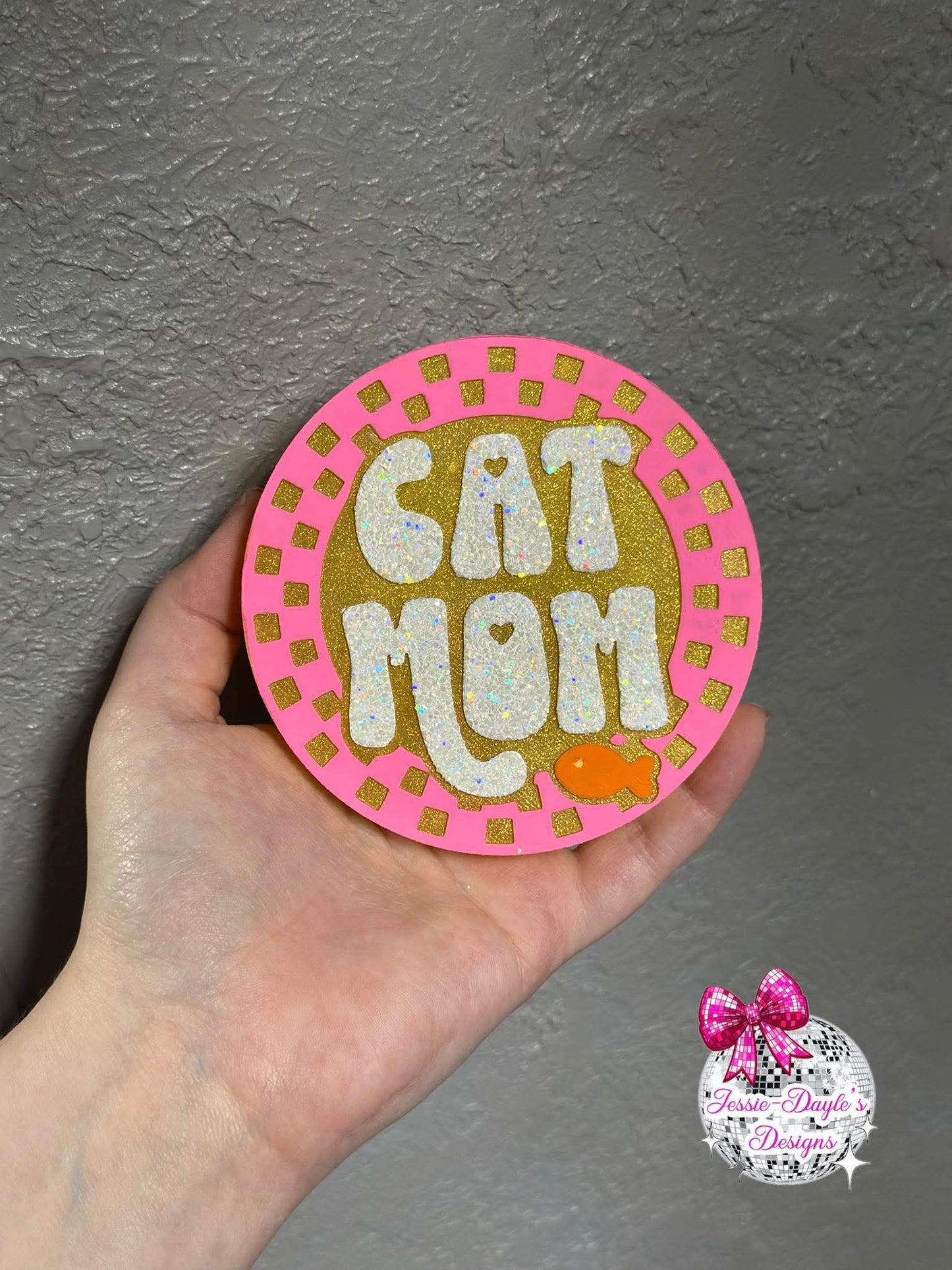 Checkered circle Cat Mom 4 in Round Mold Insert - Red River Mold Co