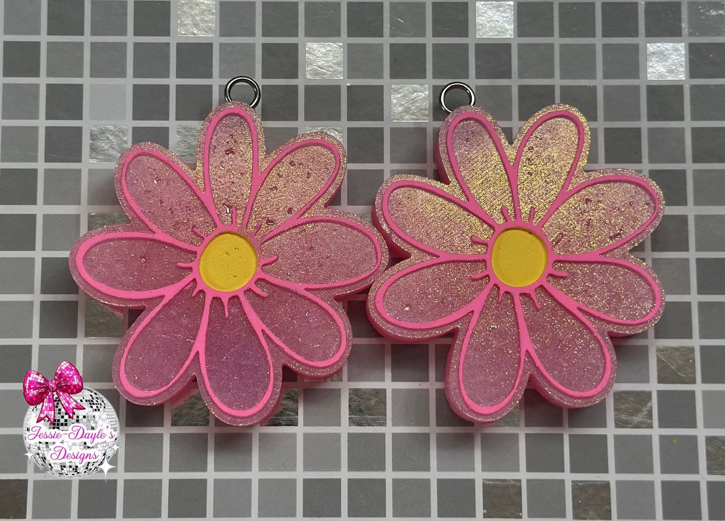 Daisy Silicone Vent Freshie Mold - Red River Mold Co