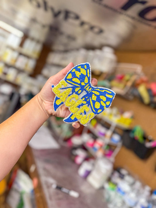 Eagles With A Checkered Bow Silicone Freshie Mold - Red River Mold Co