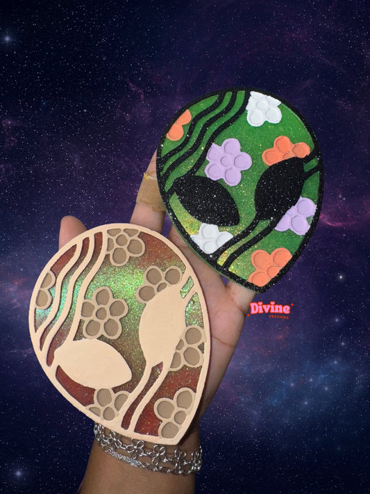 Groovy Alien Silicone Freshie Mold (COPYRIGHT PROTECTED) - Red River Mold Co