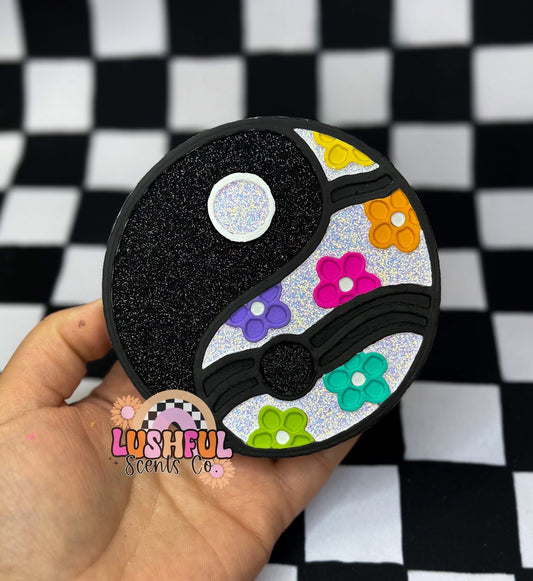 Groovy Yin & Yang Silicone Freshie Mold - Red River Mold Co