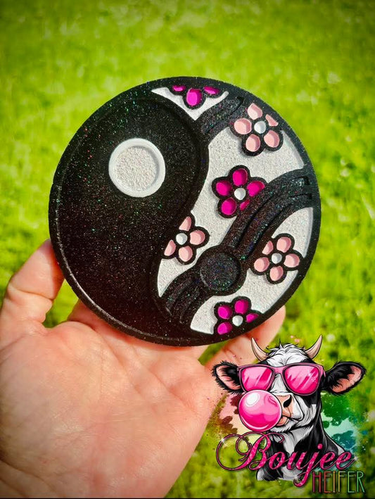 Groovy Yin & Yang Silicone Freshie Mold - Red River Mold Co
