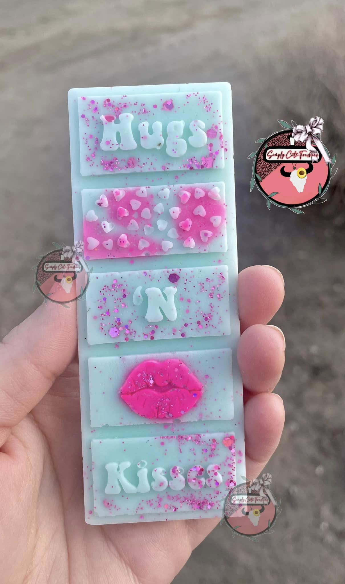 Hugs N Kisses Silicone Wax Melt Snap Bar - Red River Mold Co