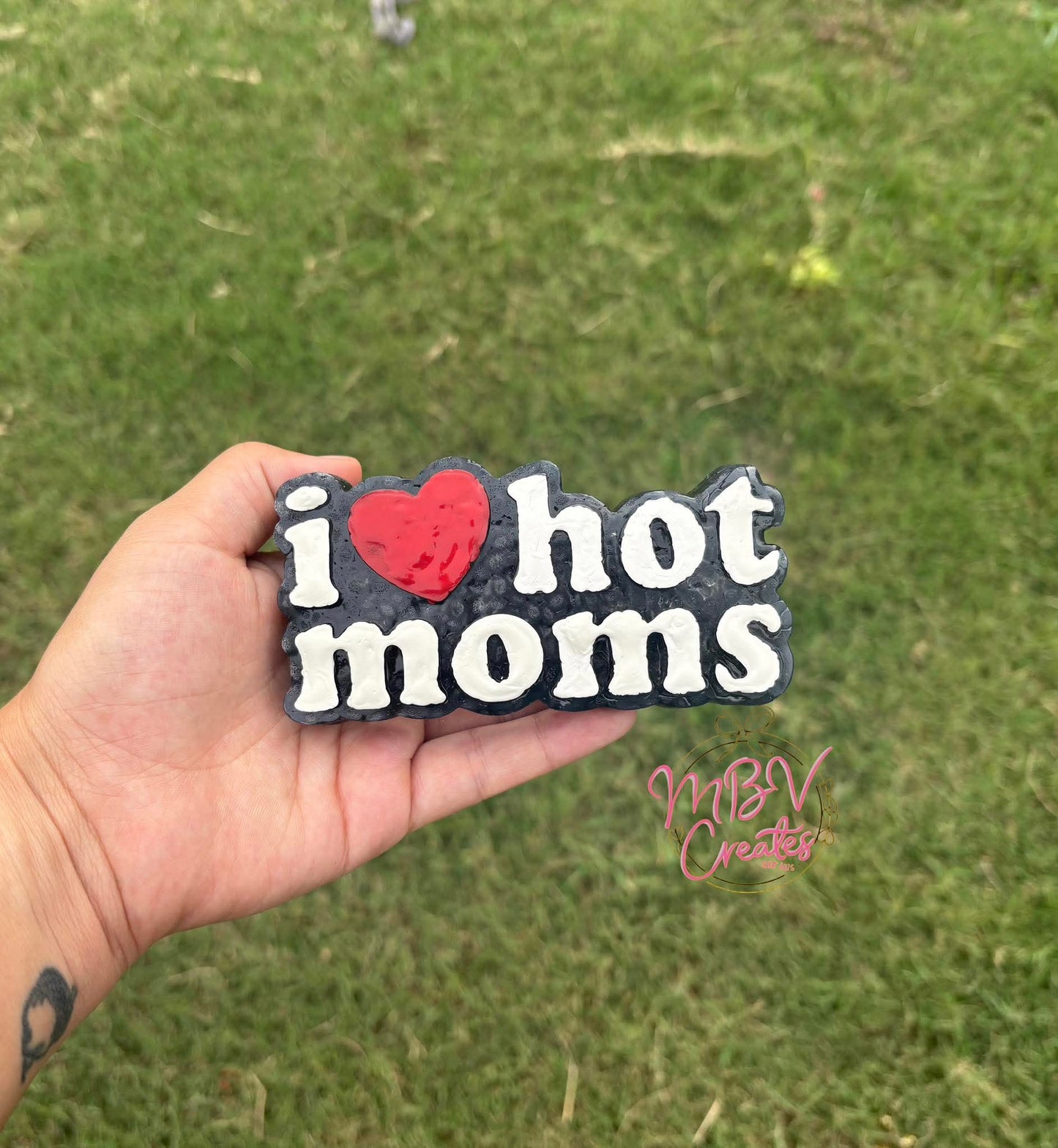 I love hot moms silicone freshie mold - Red River Mold Co