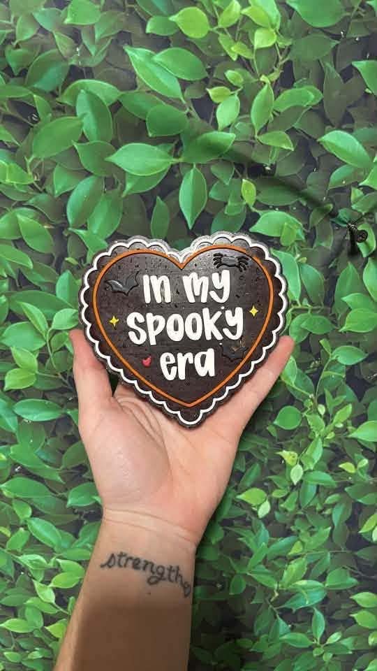In my spooky era lace heart silicone freshie mold - Red River Mold Co